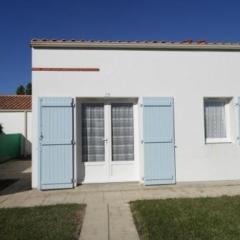 Maisonnette avec piscine, animaux acceptés à La Faute-sur-Mer - FR-1-194-329