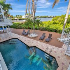 6B Waterfront Game Room Pool Hot Tub Dock