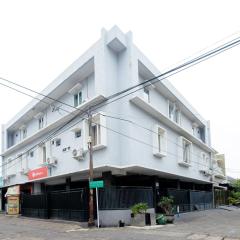 RedDoorz Syariah at Delta Sari Aloha Waru