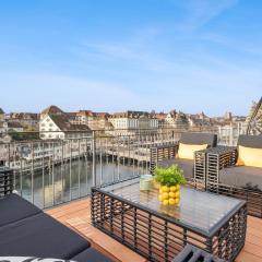 DiamondLuxOldTownPrivateRooftopTerraceBestLoc