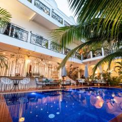 Samaya Boutique & Cuisine