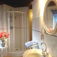 Chambre Saint-Nicolas, Le Prieuré