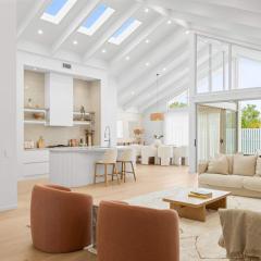 Freshwater Retreat - Banksia Beach Luxe Living