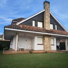 Casa Costera Gijón By Silastur