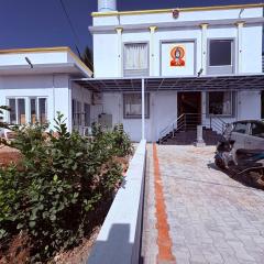 Yelagiris Honey Stay