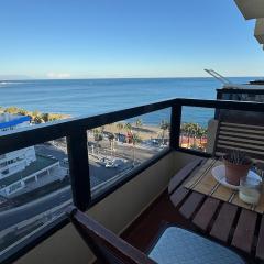 Benalmádena Beachfront, Piscina y Vistas al Mar