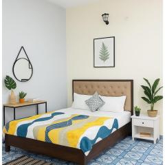 Hotel Shiwalika Palace Near Vishwanath Temple