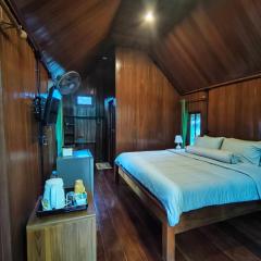 Baan Dok Aorr Aoluke Peaceful House among the nature for privacy lover