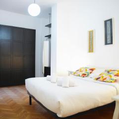 Navigli-Metro-Moda & Design District AC & Self Check-In