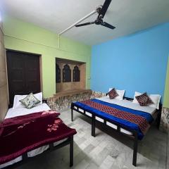 Hostel Desert Routes