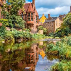 Edinburgh, DeanVillage Cosy Hideaway Apartment