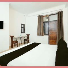 Hotel NP Residency Near - Sri Krishna Janmabhoomi Temple- Restaurant & Parking &Fully Air conditioning Luxuary Room - Top Rated Hotel In Mathura