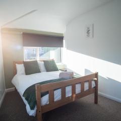 Central Location, canal side and pool table