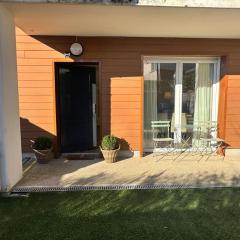 Dream Life in Paris by Dream Apartments