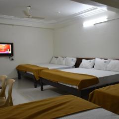 Hotel Vaibhav Deluxe Boarding and Lodging