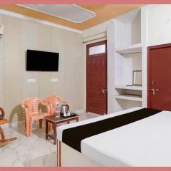 Hotel Rajshree S- Gopal N Near Mathura Railway Station - Sri Krishna Janmabhoomi - Restaurant And Free Parking - Fully Air conditioning Luxuary Room - Best Hotel