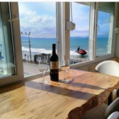 Kusadasi Beachfront Flat