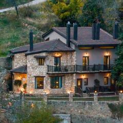 Ξενώνας Θεαλίς