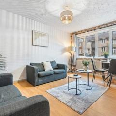 Central 3BR Home - Sleeps 6 - Family & Work Friendly