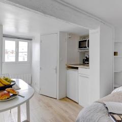 BnBNova - Charming Studio - Steps from Le Marais & Montorgueil