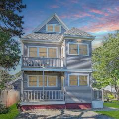 The Otis House by Bayley Vacation Rentals