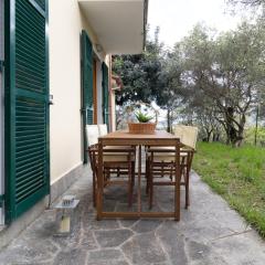 306 - Casa San Bernardino, Relax nel verde di Sestri, A 10 minuti di auto dal Centro e dal Mare