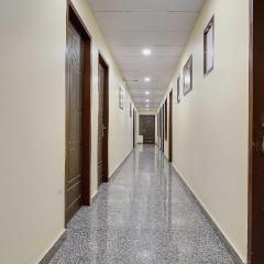 OYO Flagship Hotel Town House