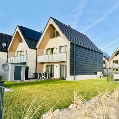 Kleine Freiheit, Büsum - modernes Ferienhaus in Meernähe mit Terrasse, Garten und eigenem Parkplatz