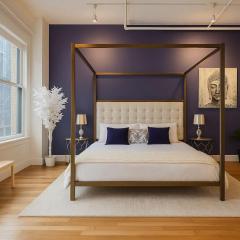 King Bed Studio Loft Huge Beautiful Ceilings