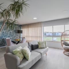 Lovely Mar - By Y Concept