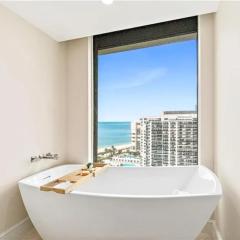 Stylish Naples Beachfront Residence