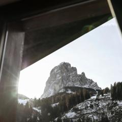 La Tambra - Residence - Central with Restaurant