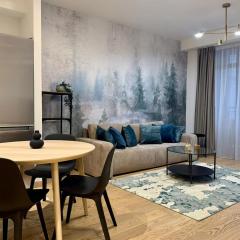 Crown Apartments - BW Aurora