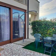 La tua casa meravigliosa con giardino