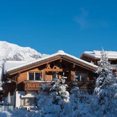 Schickster Mountain Lodge