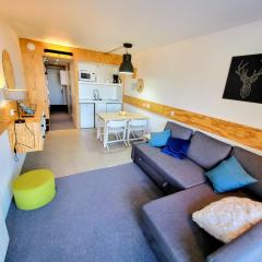 Studio rénové proche centre avec balcon et WiFi - FR-1-346-362