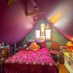 Blue Crystal Hideaway BnB