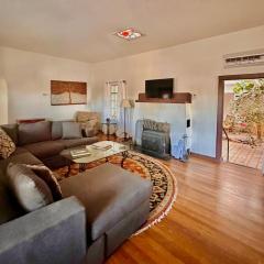 3 bed 2 bath Hacienda near Downtown and NMSU.