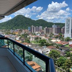 Apartamento Canto do Forte de 130m2, apenas 100mts da praia