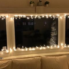 5 mins walk to beach. 3 bedroom caravan. Sleeps 8