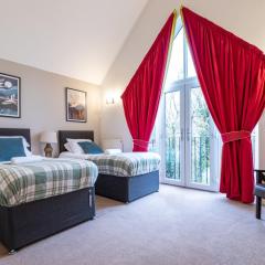 Shenley House with Private Parking Central MK