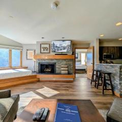 Lakeside 1491 by SummitCove Lodging