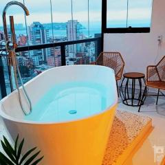 Loft Good Vibes - Banheira Vista Mar