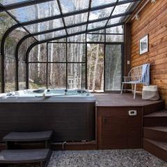 Condor by AvantStay Gorgeous Mountain Home w Hot Tub Sauna