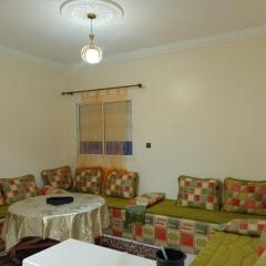 Appartement Spacieux et Lumineux à Tilila