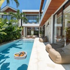 Brand-New Luxury Villa Jacuzzi, Pool & Cinema in Seseh