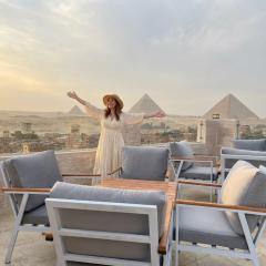 NOMAD PYRAMIDS AND SPHINX Hotel