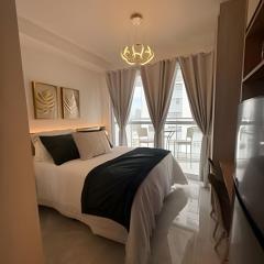 Essenza Manhattan 2 Olive Green Luxury Studio