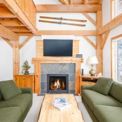 Alpine Timbers 2 Luxury Chalet with Hot Tub