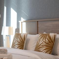 Nivis find- Bay square -1 BHK